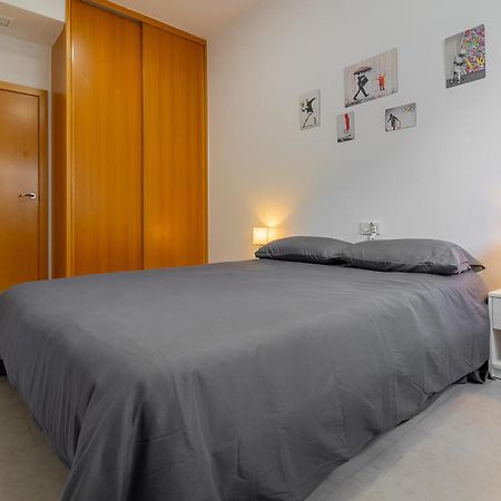 Amplio Apartamento A 12 Minutos A Pie Del Teatro Romano Merida Bagian luar foto